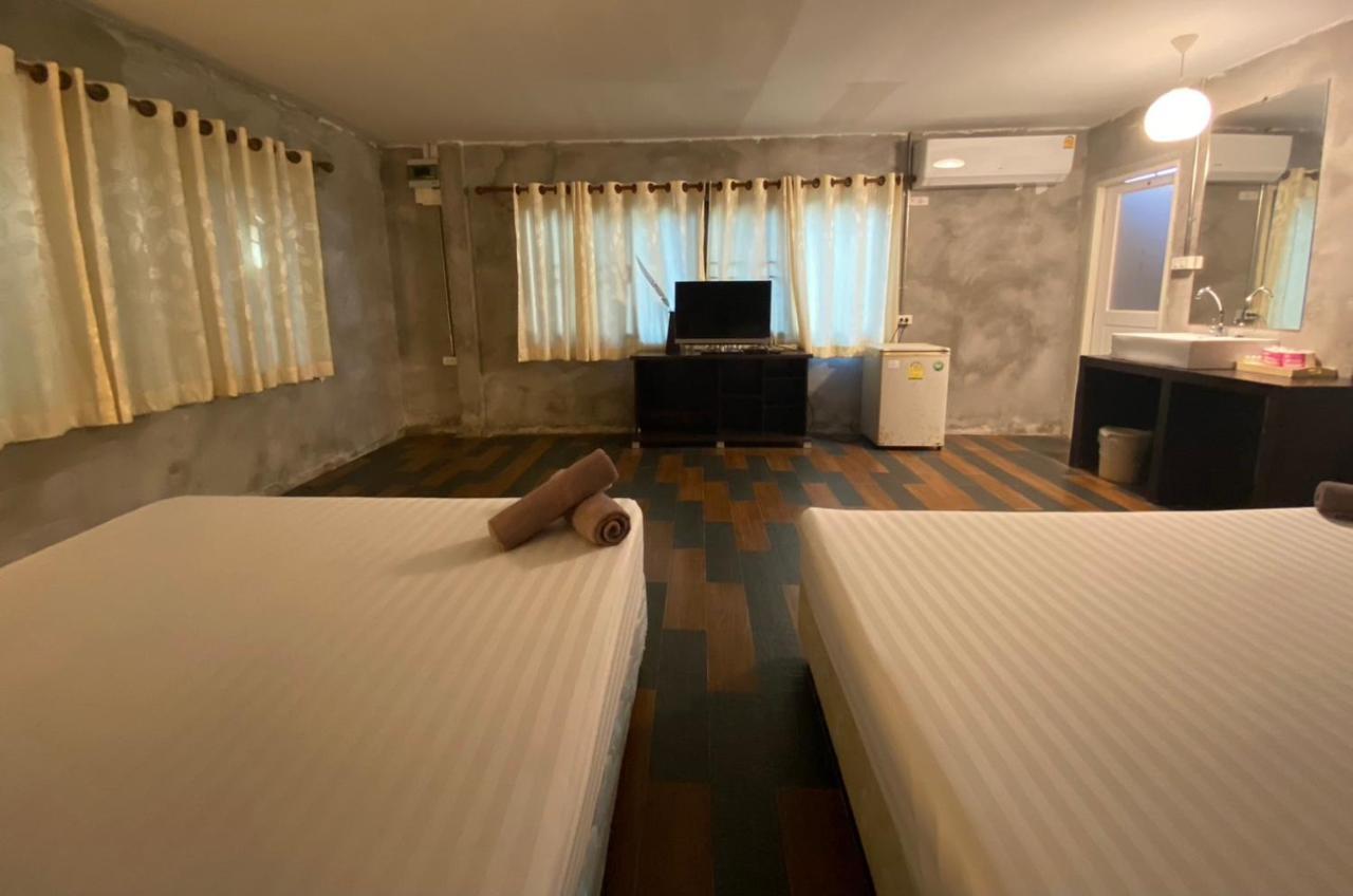 Crescent Bay Resort Koh Samet Екстериор снимка