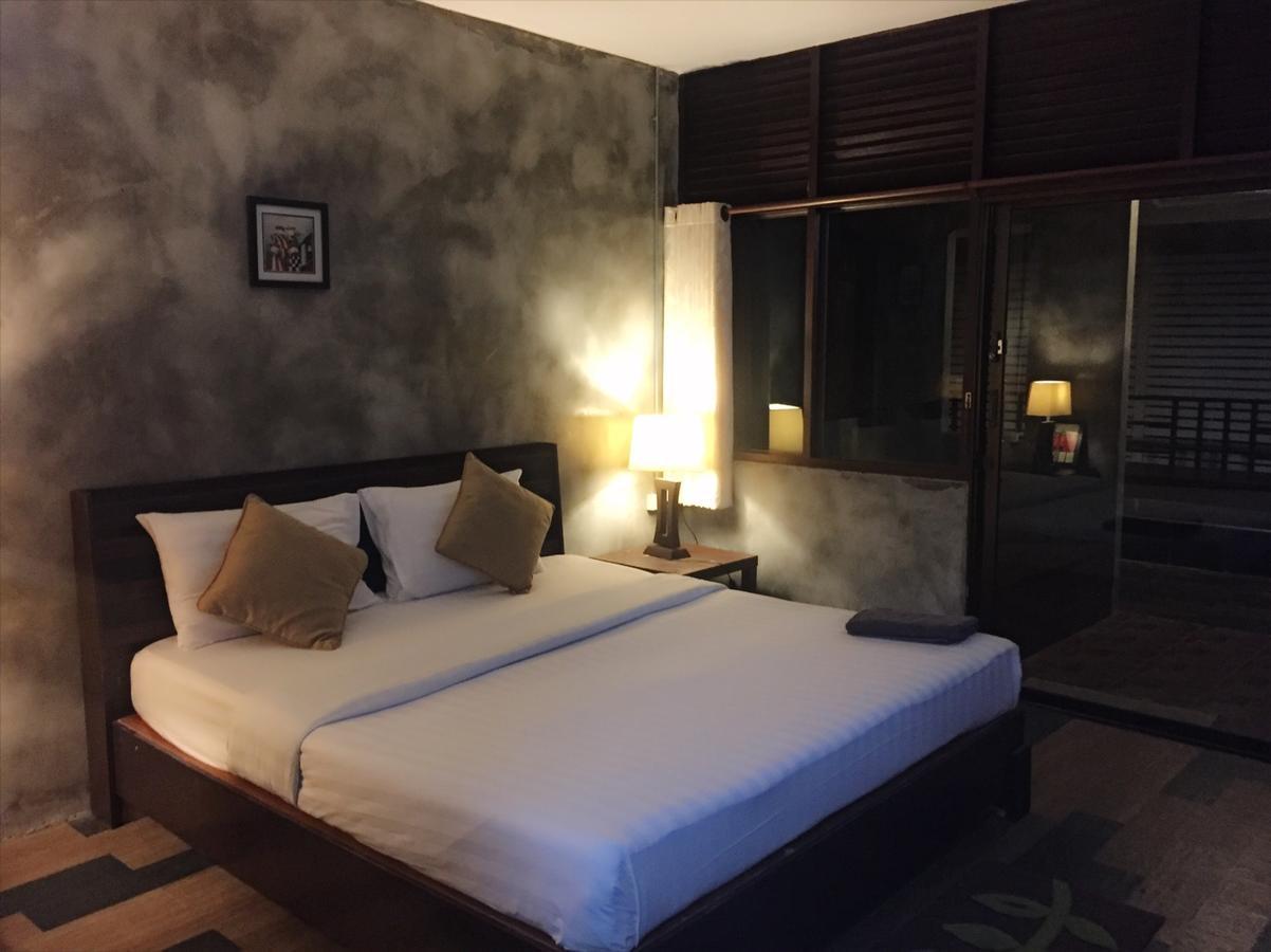 Crescent Bay Resort Koh Samet Екстериор снимка