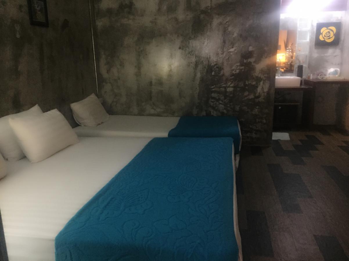 Crescent Bay Resort Koh Samet Екстериор снимка