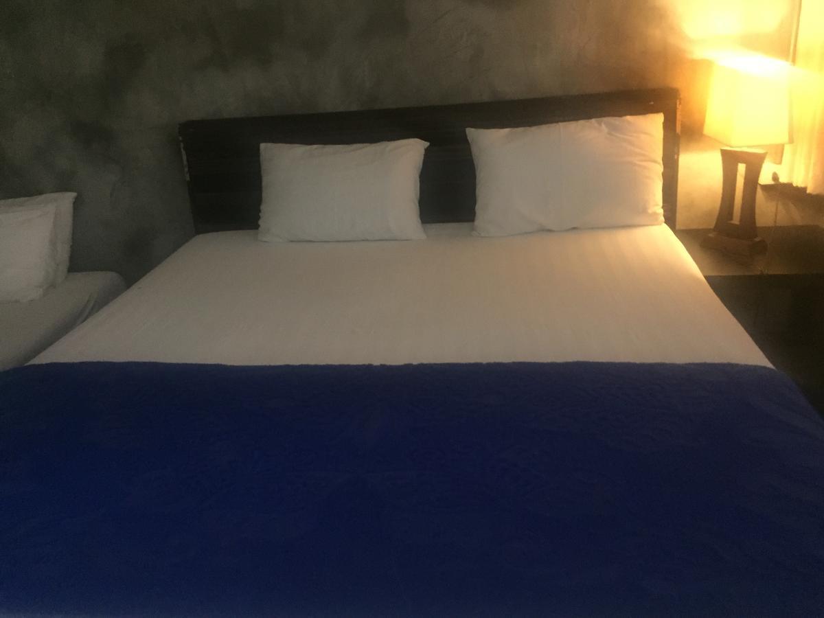 Crescent Bay Resort Koh Samet Екстериор снимка